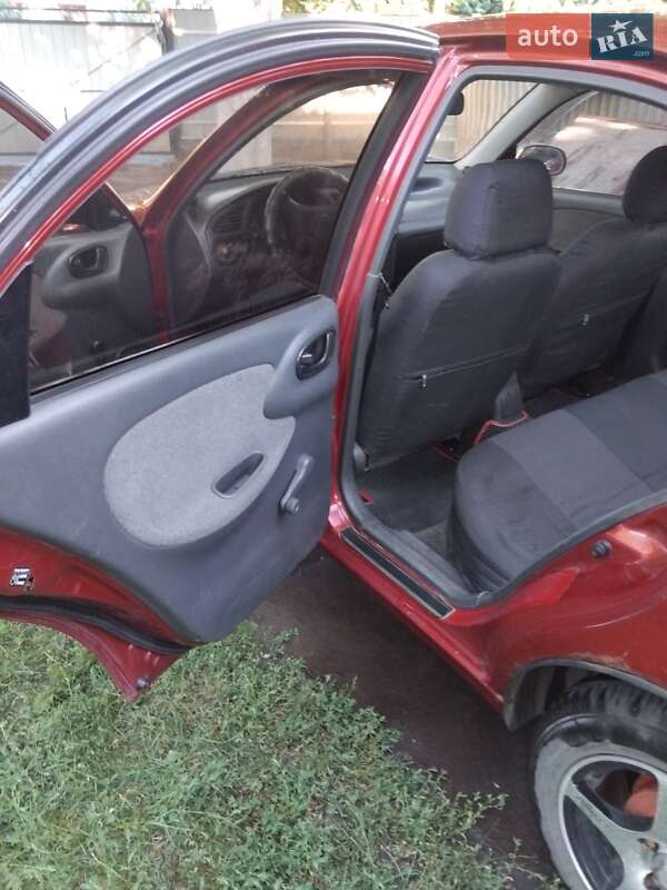 Седан Daewoo Sens 2005 в Решетиловке