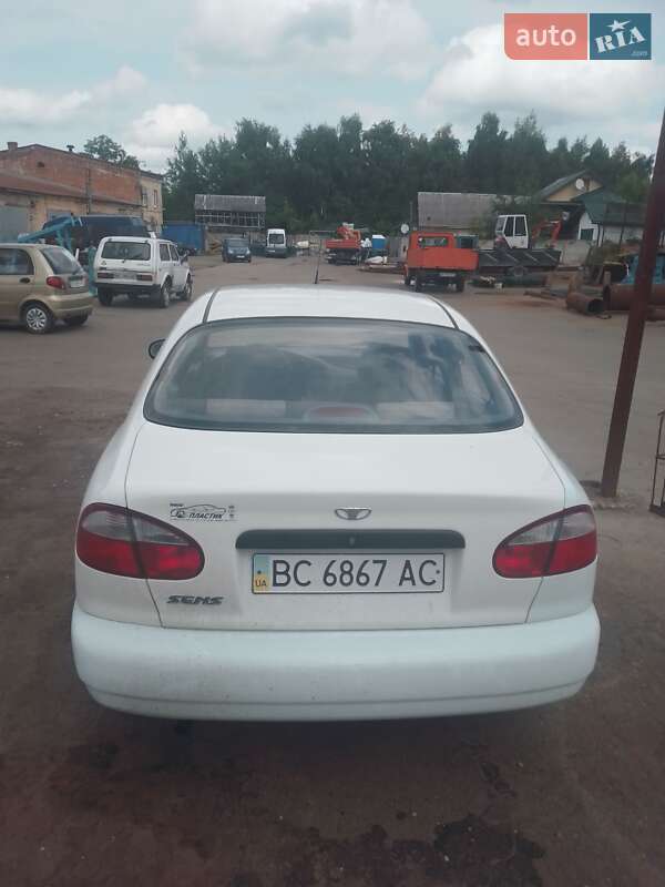 Седан Daewoo Sens 2004 в Бориславе