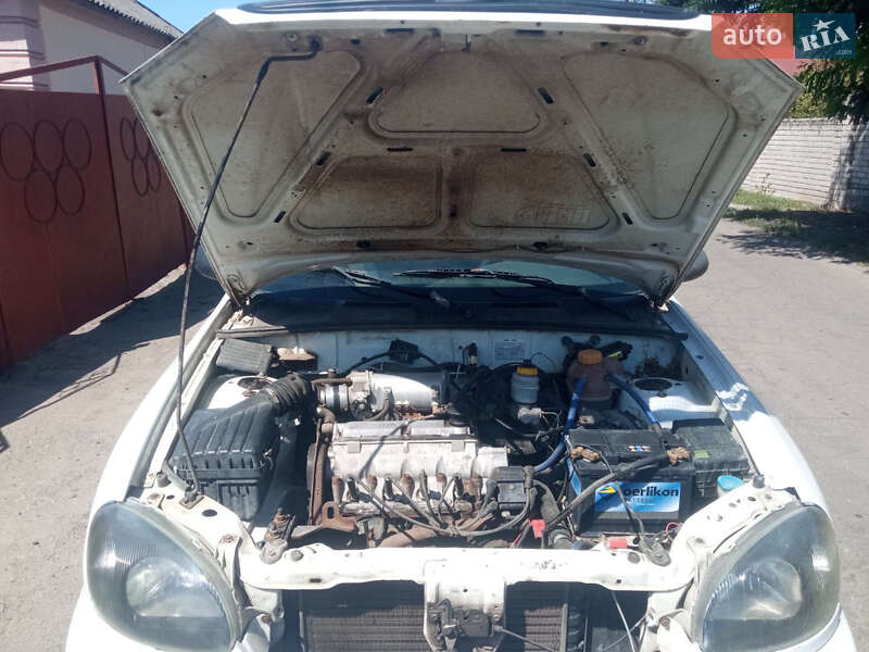 Седан Daewoo Sens 2009 в Дніпрі