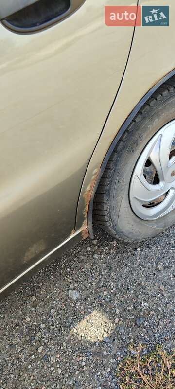 Седан Daewoo Sens 2007 в Хороле