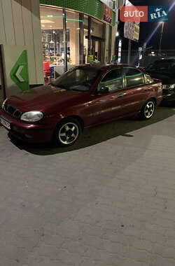 Седан Daewoo Sens 2004 в Галичі