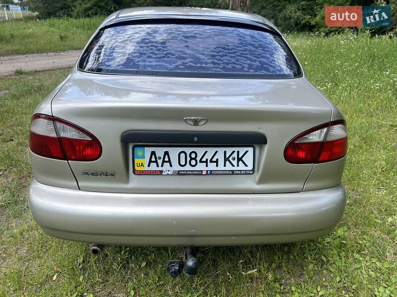 Седан Daewoo Sens 2004 в Олександрівці