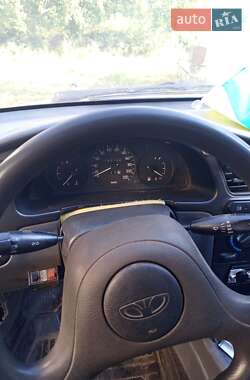 Седан Daewoo Sens 2003 в Могилев-Подольске