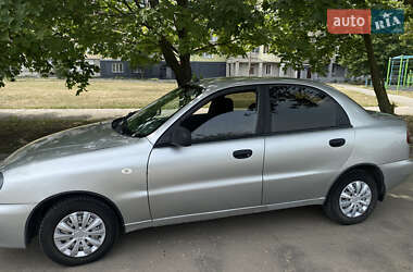 Седан Daewoo Sens 2006 в Вольногорске