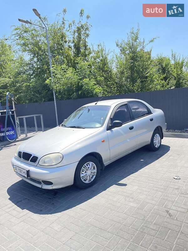 Седан Daewoo Sens 2003 в Дніпрі