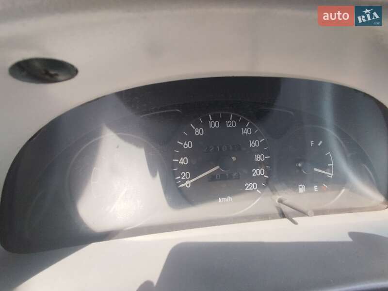 Седан Daewoo Sens 2002 в Полтаве