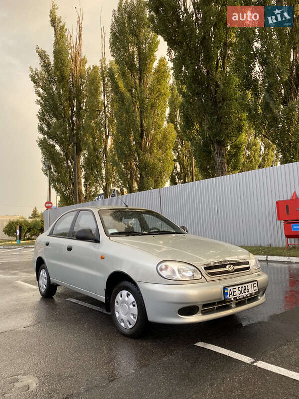 Седан Daewoo Sens 2010 в Києві