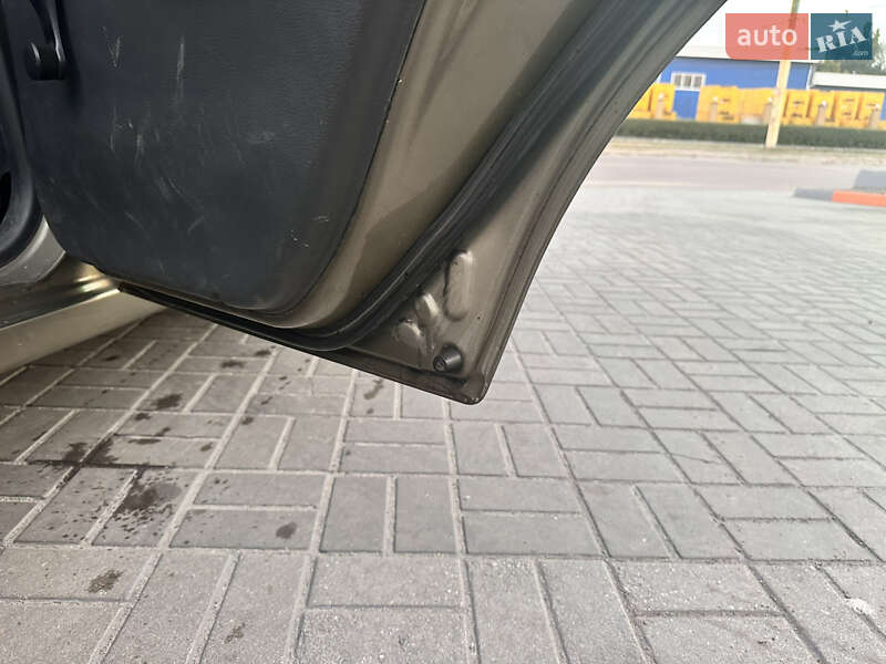 Седан Daewoo Sens 2004 в Кам'янському