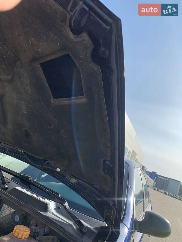 Седан Daewoo Sens 2004 в Києві