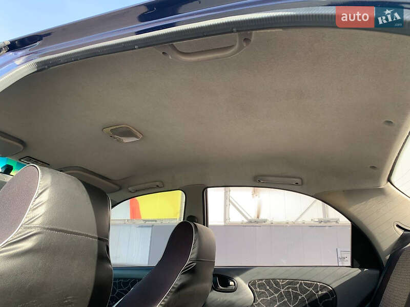 Седан Daewoo Sens 2004 в Києві
