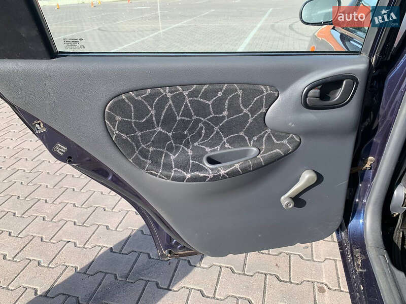 Седан Daewoo Sens 2004 в Києві