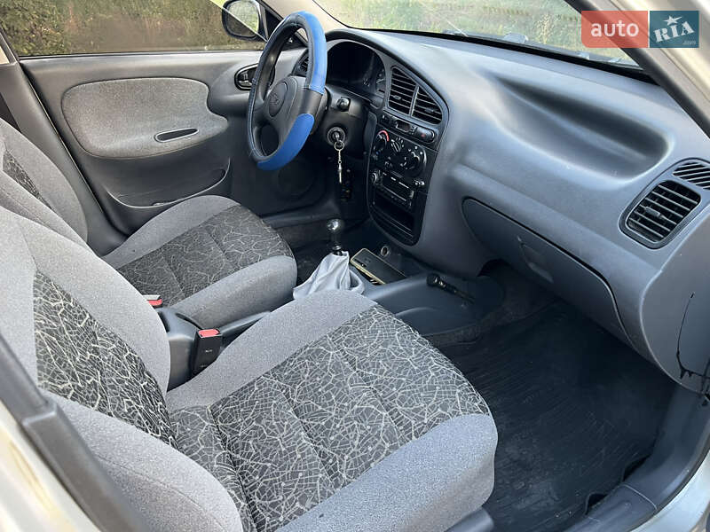Седан Daewoo Sens 2005 в Лубнах