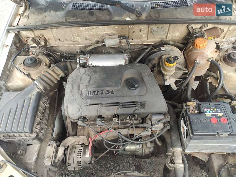 Седан Daewoo Sens 2005 в Білій Церкві