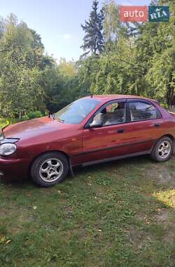 Седан Daewoo Sens 2003 в Обертині