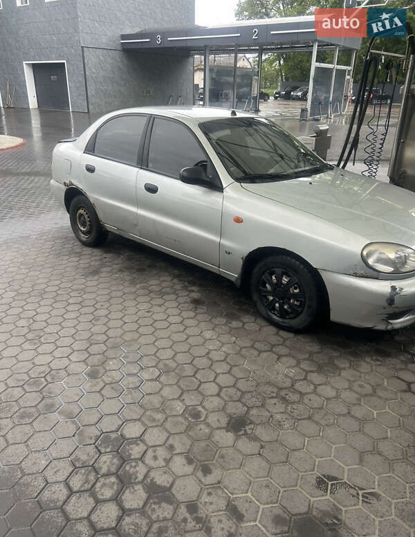 Седан Daewoo Sens 2004 в Броварах