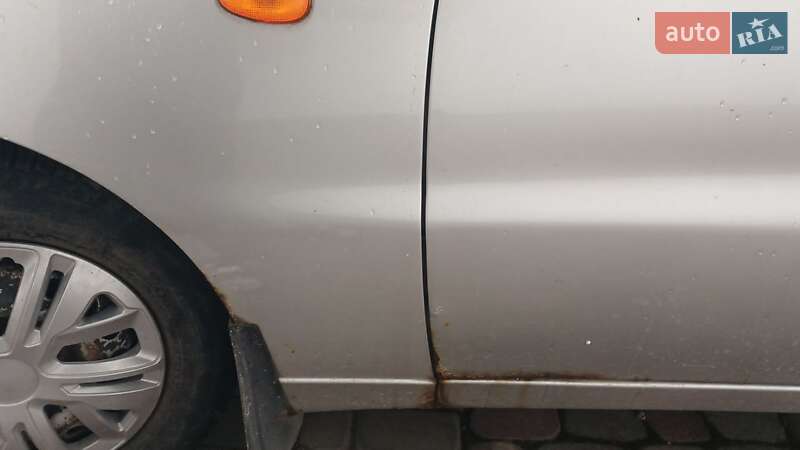 Седан Daewoo Sens 2006 в Львові