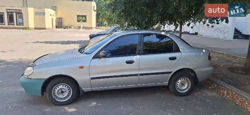 Седан Daewoo Sens 2003 в Киеве