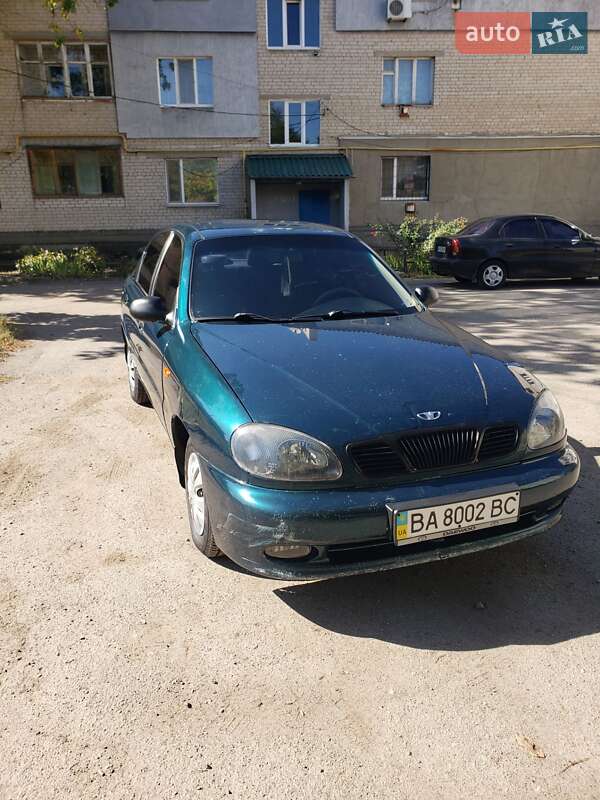 Седан Daewoo Sens 2001 в П'ятихатках