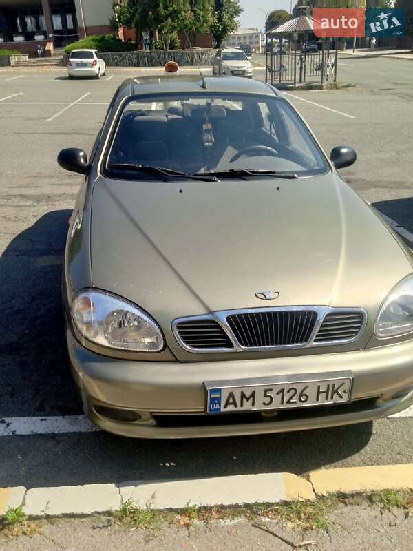 Седан Daewoo Sens 2006 в Малині