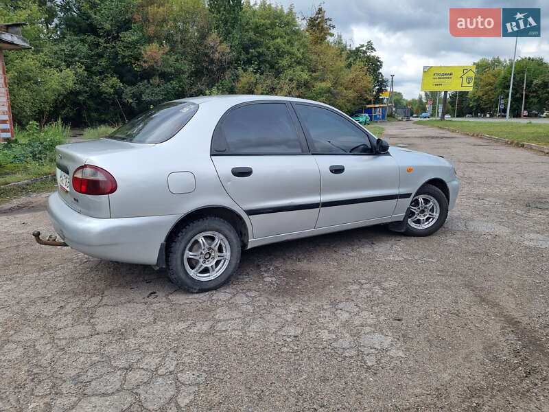 Седан Daewoo Sens 2007 в Смеле