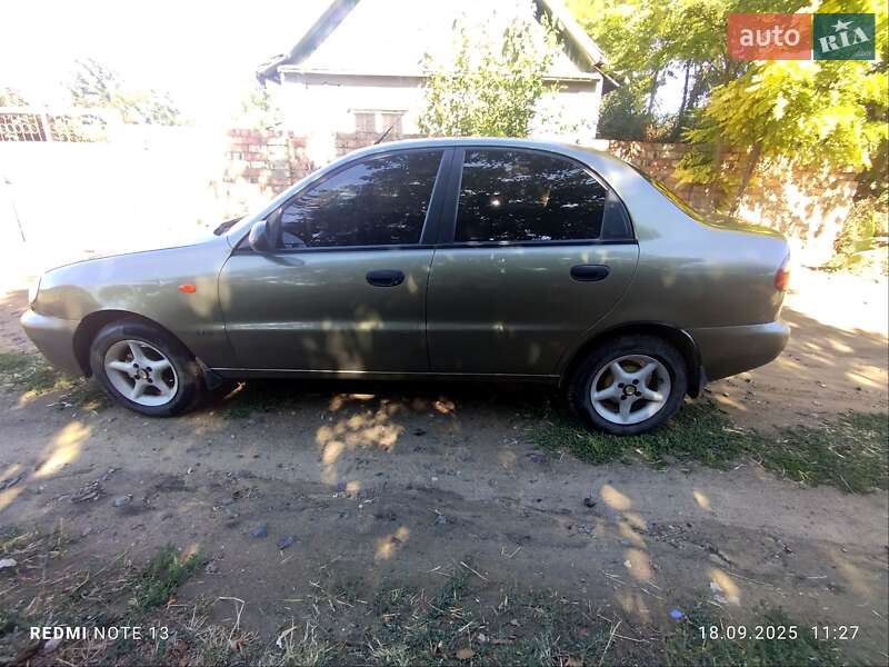 Седан Daewoo Sens 2004 в Белгороде-Днестровском