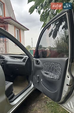 Седан Daewoo Sens 2002 в 
