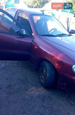 Седан Daewoo Sens 2004 в Валках