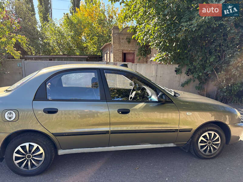 Седан Daewoo Sens 2005 в Краматорске