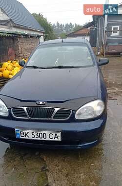 Седан Daewoo Sens 2003 в Вараше