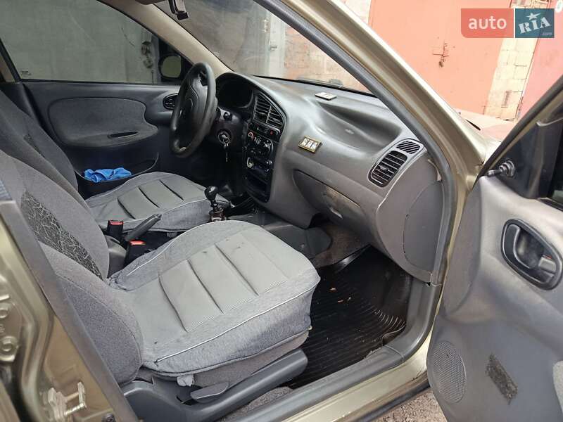 Седан Daewoo Sens 2007 в Кривому Розі