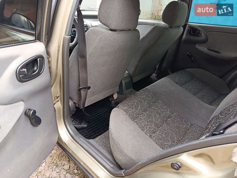Седан Daewoo Sens 2007 в Кривому Розі