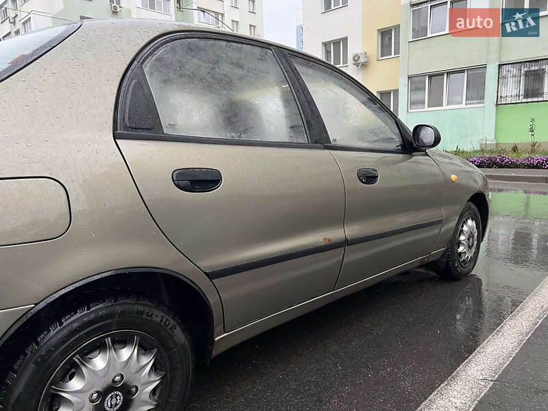Седан Daewoo Sens 2005 в Харькове