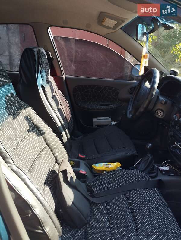 Седан Daewoo Sens 2003 в Кам'янському