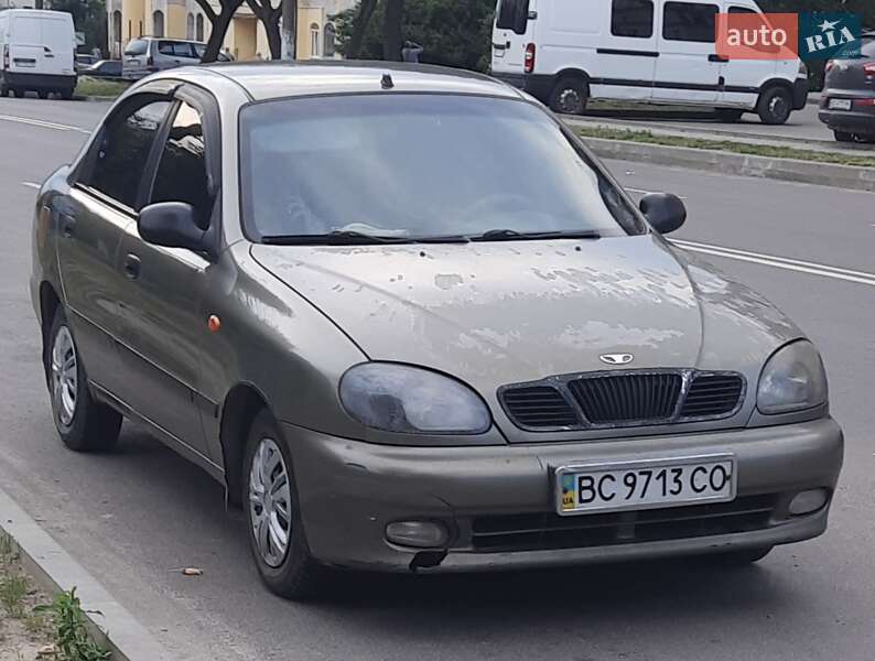 Седан Daewoo Sens 2007 в Новояворовске