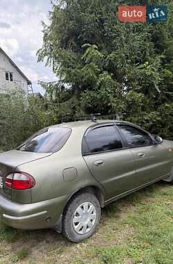 Седан Daewoo Sens 2005 в Львові
