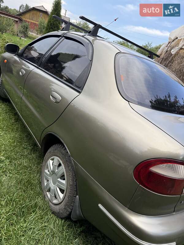 Седан Daewoo Sens 2005 в Львові