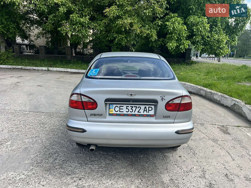 Седан Daewoo Sens 2004 в Чернівцях