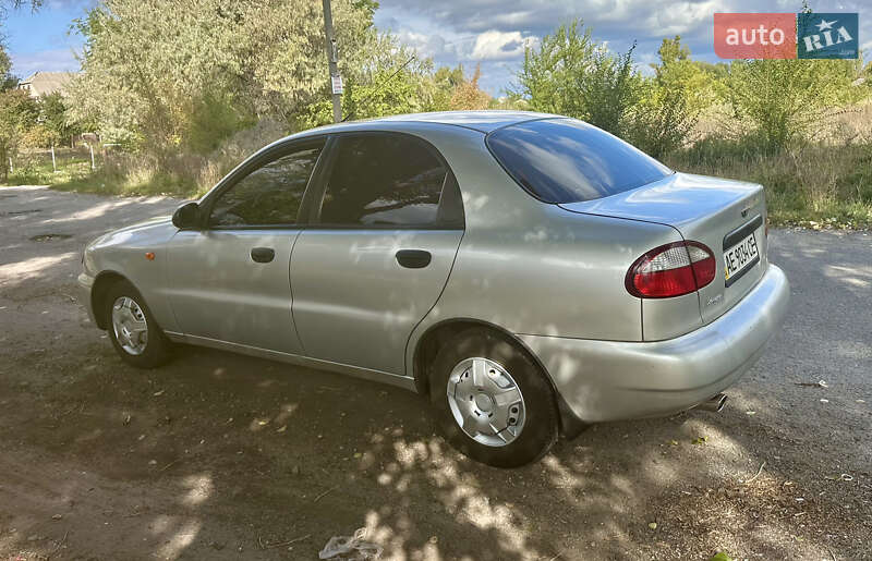 Седан Daewoo Sens 2005 в Днепре