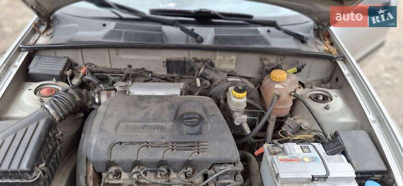 Седан Daewoo Sens 2004 в Хмельницком