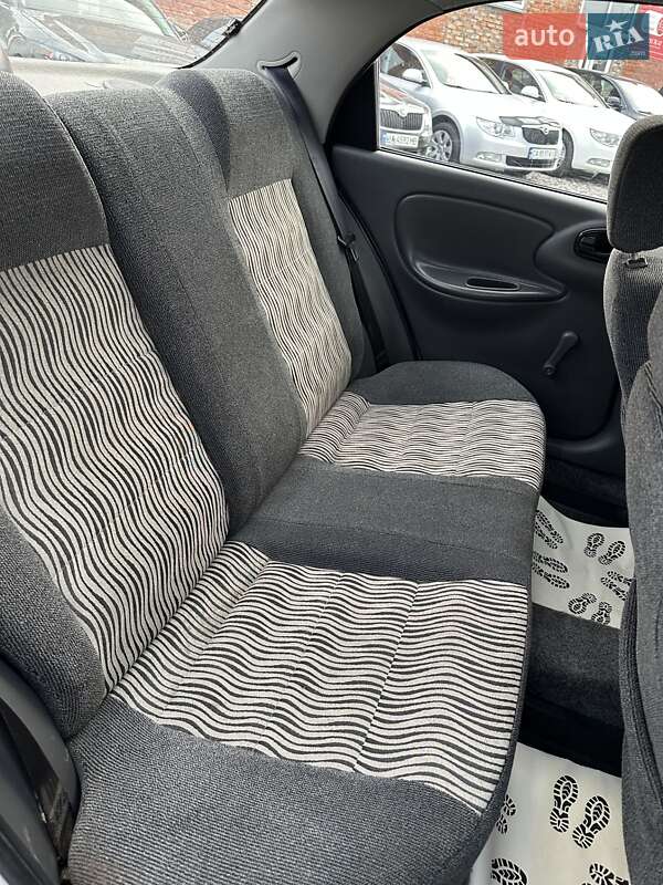 Седан Daewoo Sens 2013 в Смеле