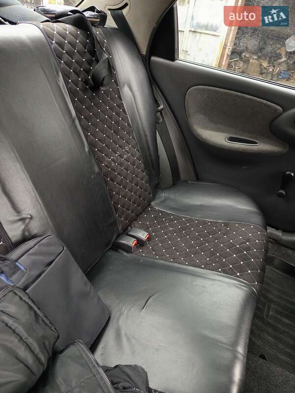 Седан Daewoo Sens 2005 в Днепре