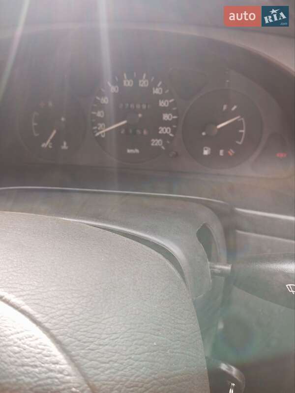 Седан Daewoo Sens 2002 в Кривом Роге