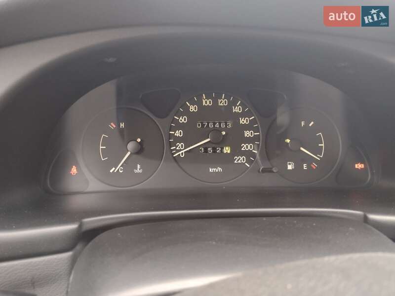 Седан Daewoo Sens 2003 в Городні