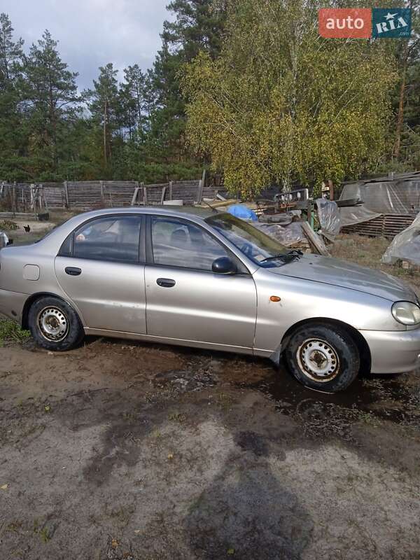 Седан Daewoo Sens 2004 в Вышгороде