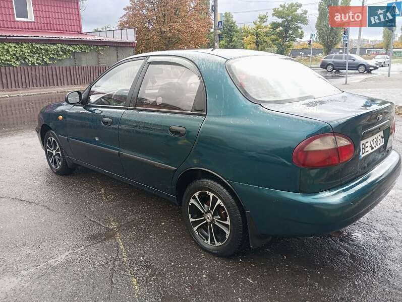 Седан Daewoo Sens 2003 в Миколаєві