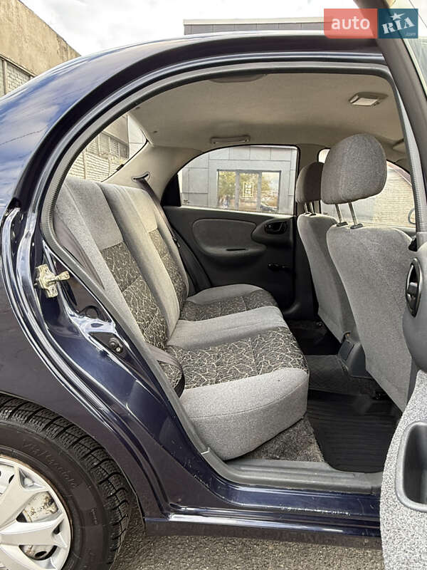 Седан Daewoo Sens 2006 в Дніпрі