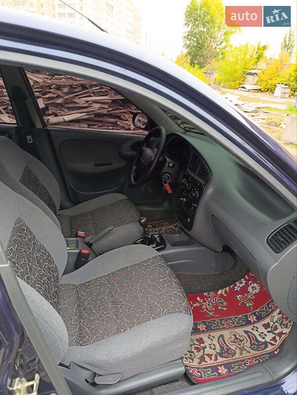 Седан Daewoo Sens 2006 в Полтаве