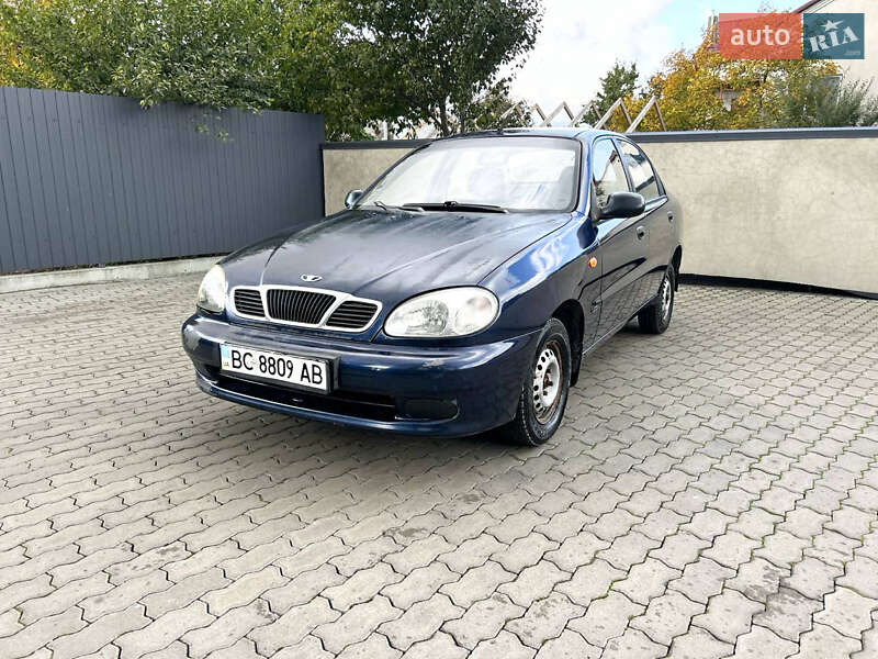 Седан Daewoo Sens 2004 в Жовкві