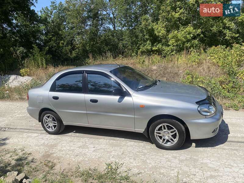 Седан Daewoo Sens 2006 в Дніпрі