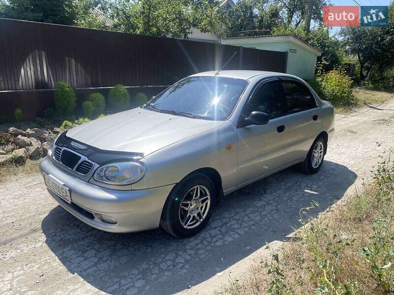 Седан Daewoo Sens 2006 в Дніпрі